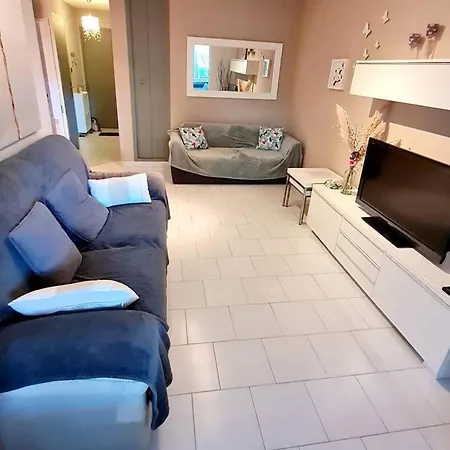 Renove T3: Parking, Wi-fi, Piscine, Tennis, A 150 M De La Et Commerces - Fr-1-316-283 Apartment